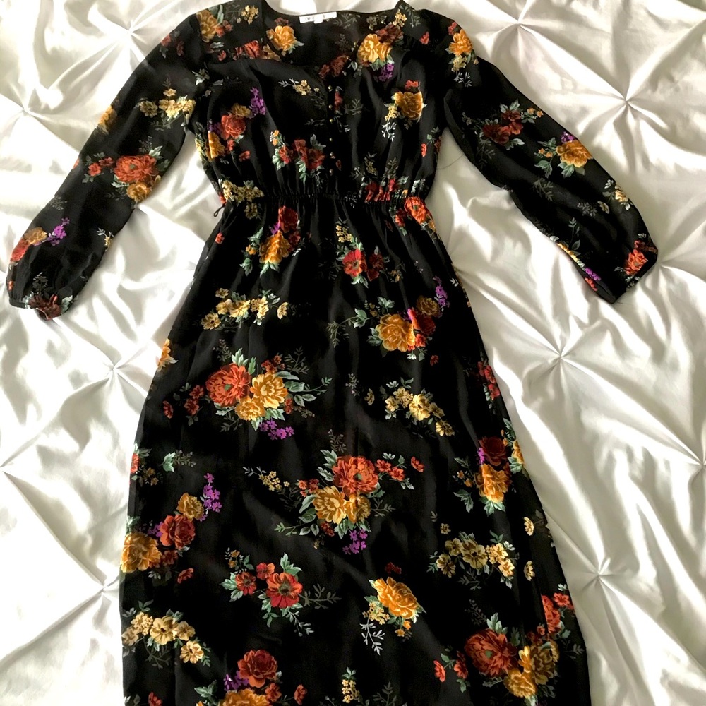 Black Floral DR2 Long Sleeve Dress w/out Belt